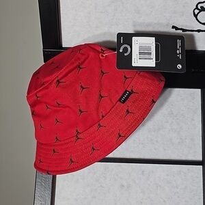 Jordan Boys Youth‎ Bucket Hat Red Black NWT